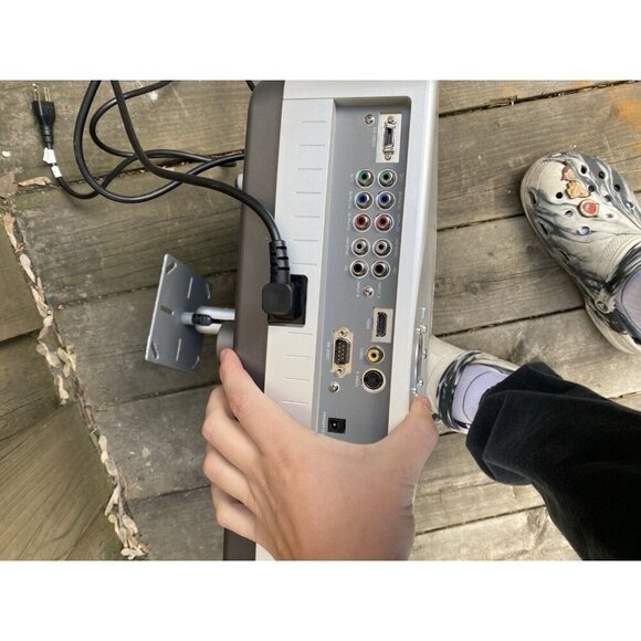 Yamaha LPX-510 720P Home Theater Projector - 1000 lumens - 3LCD 2004 - Picture 10 of 12